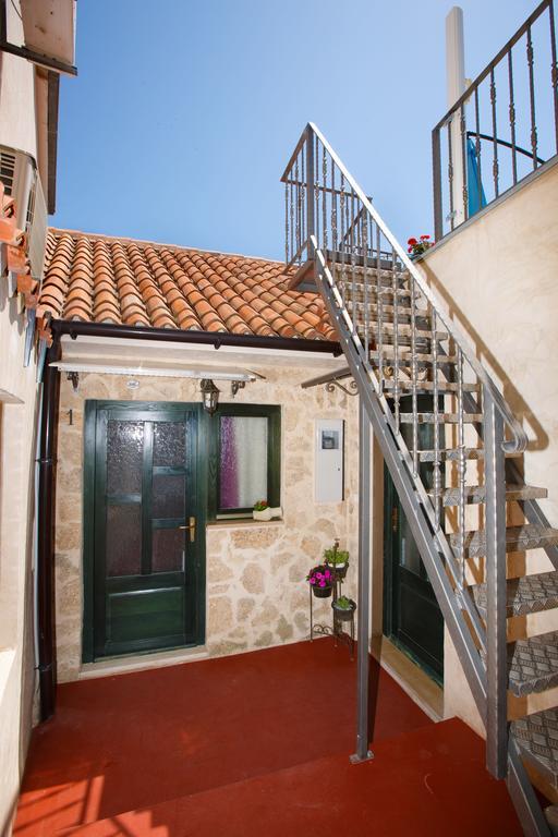 Studio Apartments Bonaca スプリト エクステリア 写真