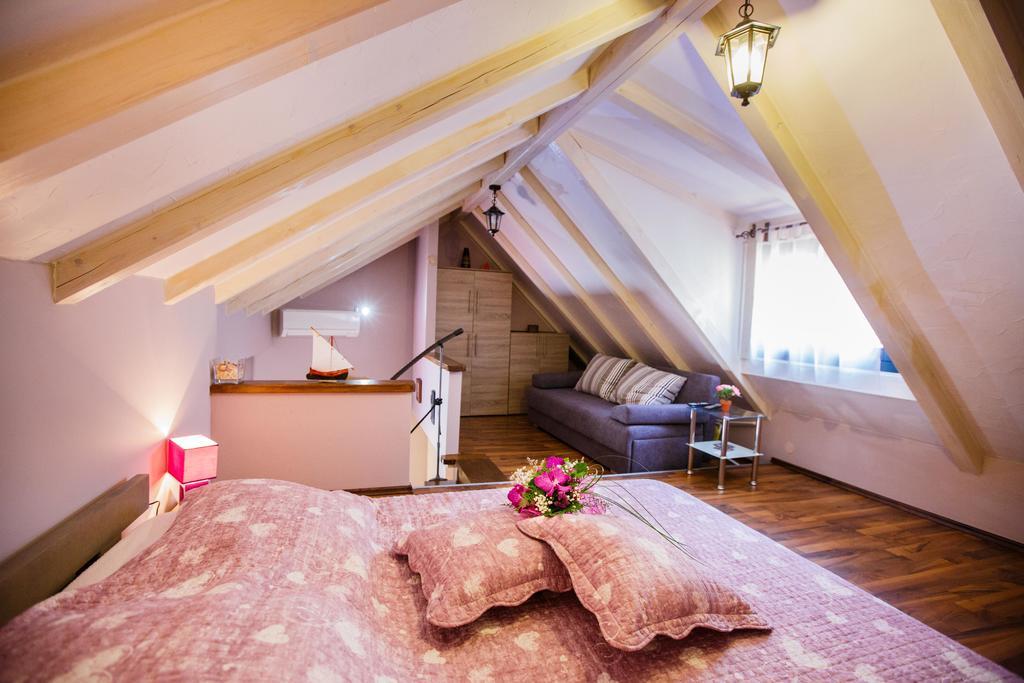 Studio Apartments Bonaca スプリト エクステリア 写真