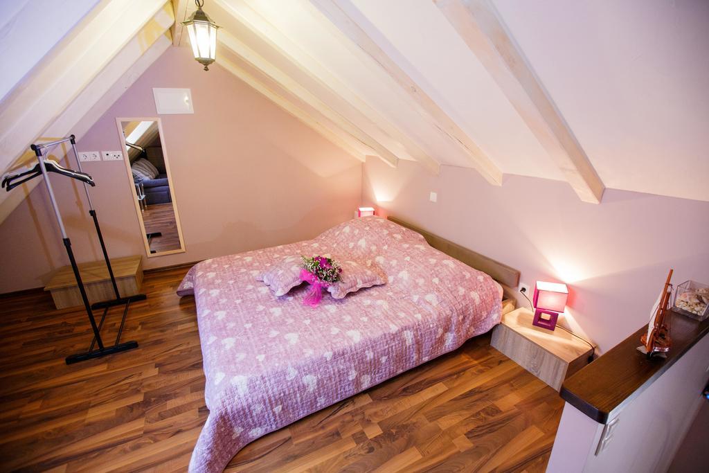 Studio Apartments Bonaca スプリト エクステリア 写真