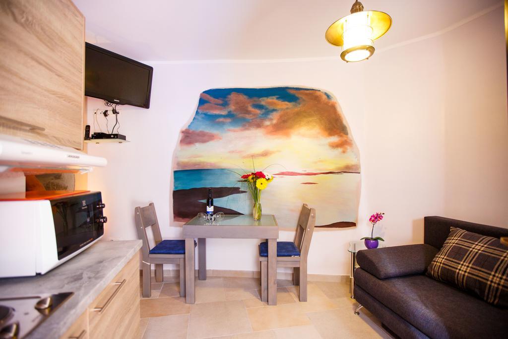 Studio Apartments Bonaca スプリト エクステリア 写真