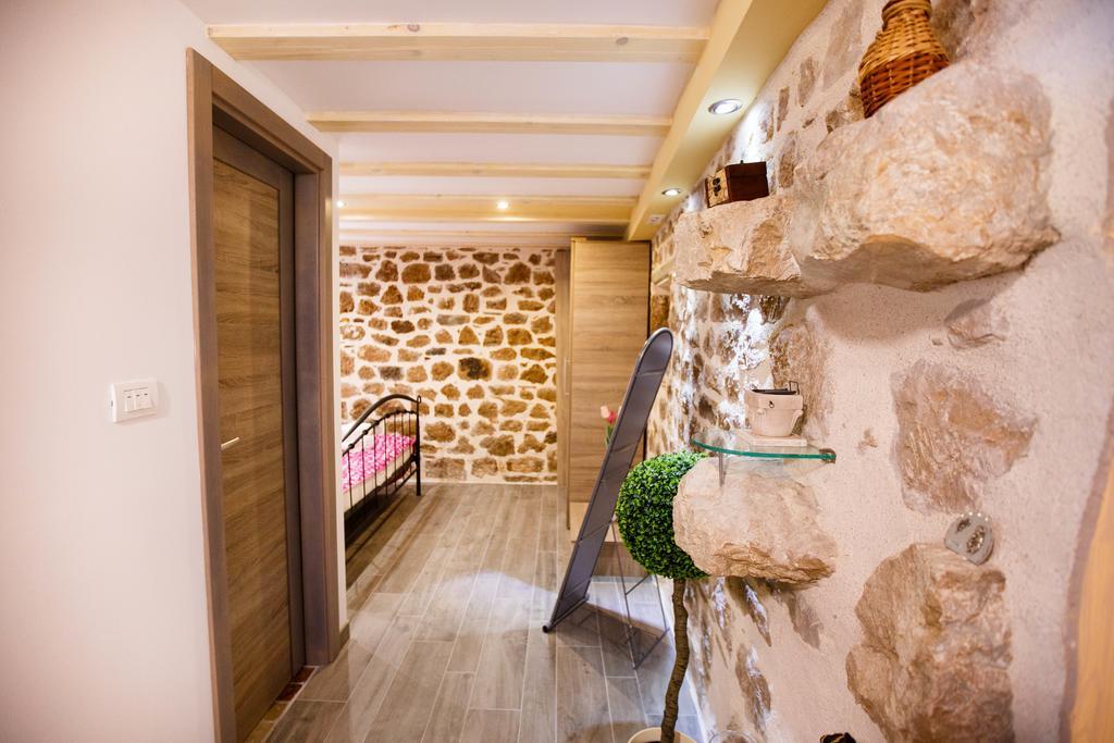 Studio Apartments Bonaca スプリト エクステリア 写真